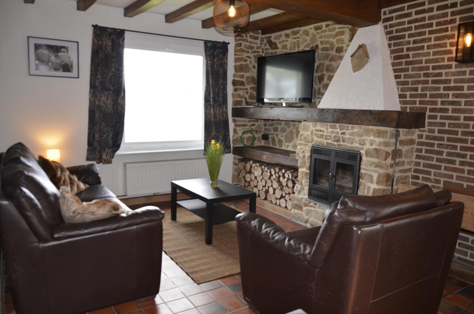 Le Refuge Du Grand Mitan Villa Isieres Bagian luar foto